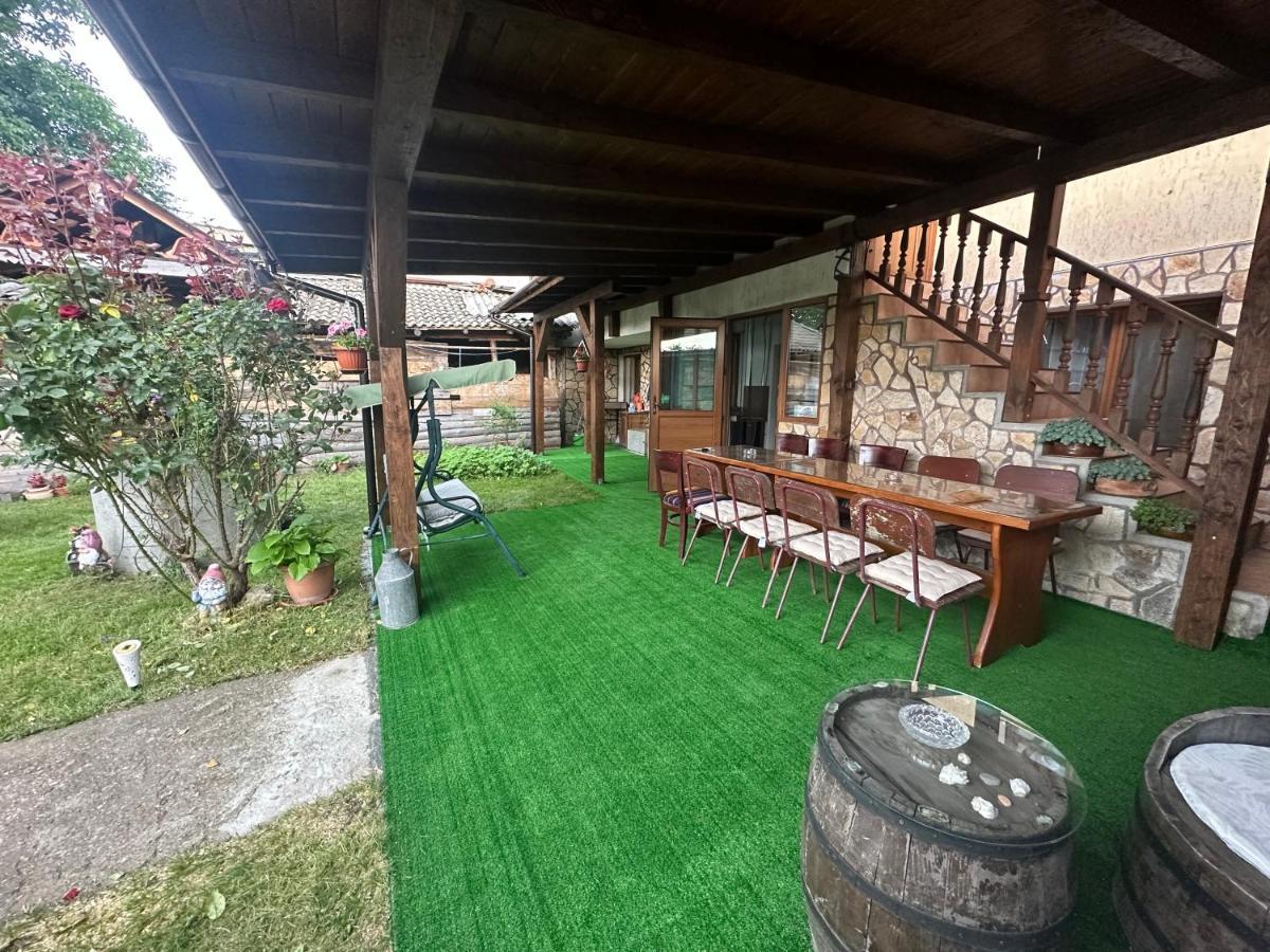 Къща За Гости Даутев Връх Bansko Exterior foto